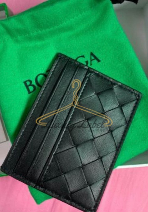 e5de9a6ab09e15a83dd11595c497c55f_1755502950_9857.jpg