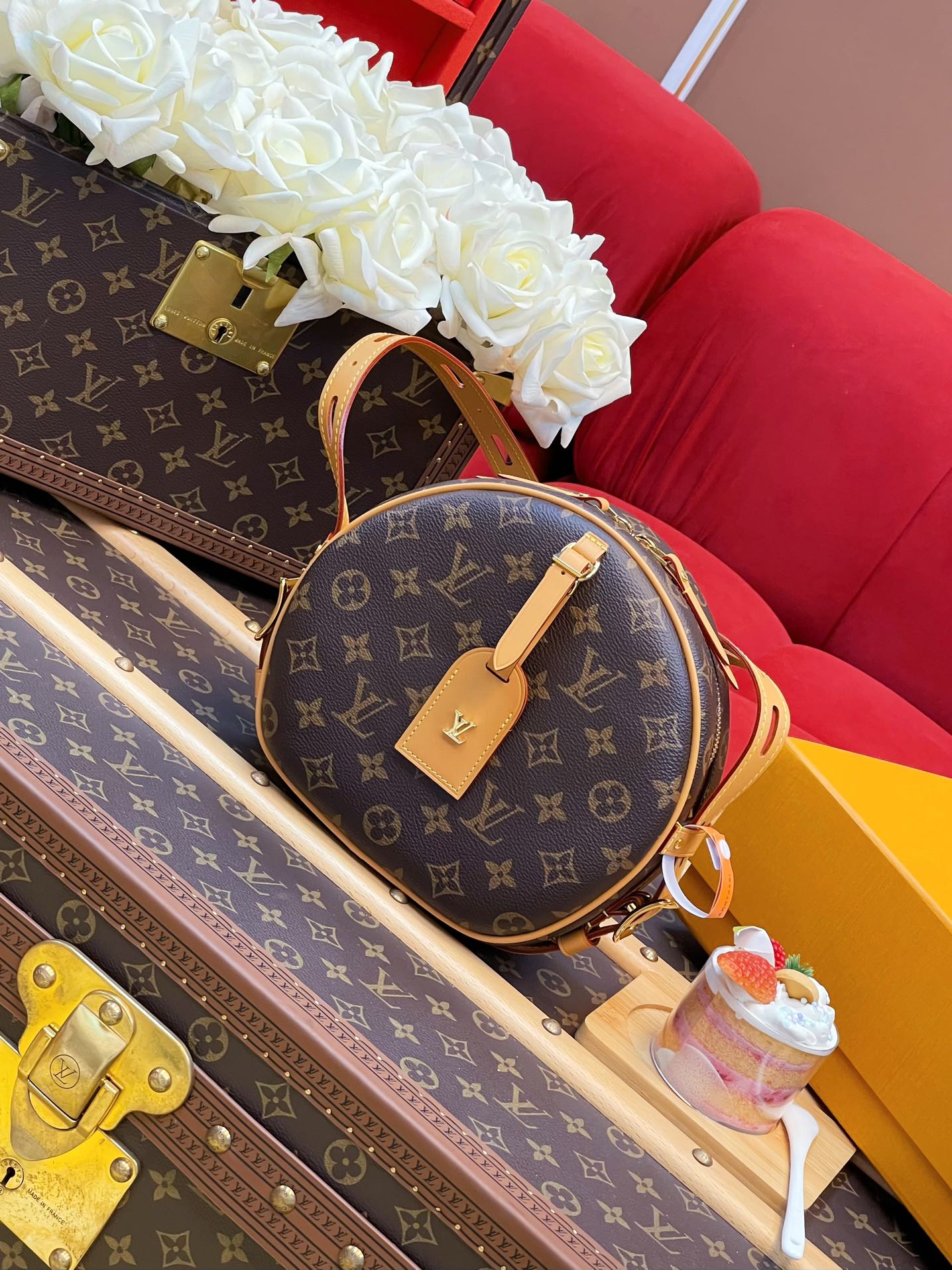 루이비통 모노그램 부아뜨 샤포 수플 M45647