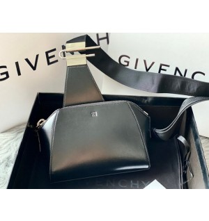 지방시 givenchy 안티고나 범백