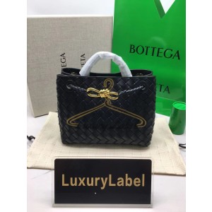 보테가베네타 24ss 안디아모 스몰 743568 (컬러 블랙)