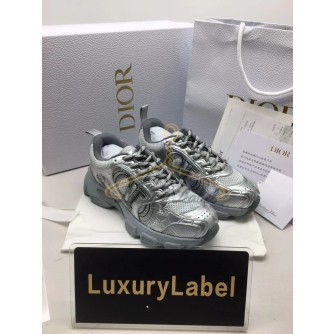 디올 크로노 스니커즈