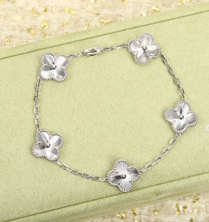 반클리프 알함브라 팔찌 (컬러 화이트골드) (V-gold소재) 