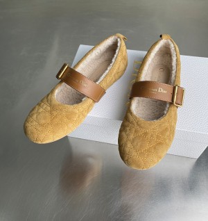 디올 알프스 프로스트 발레 플랫