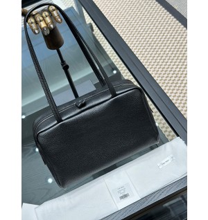 더 로우 아스트라 볼링백 그레인 카프스킨 레더