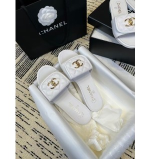 샤넬 턴락 뮬 샌들 G46119 (컬러 화이트)